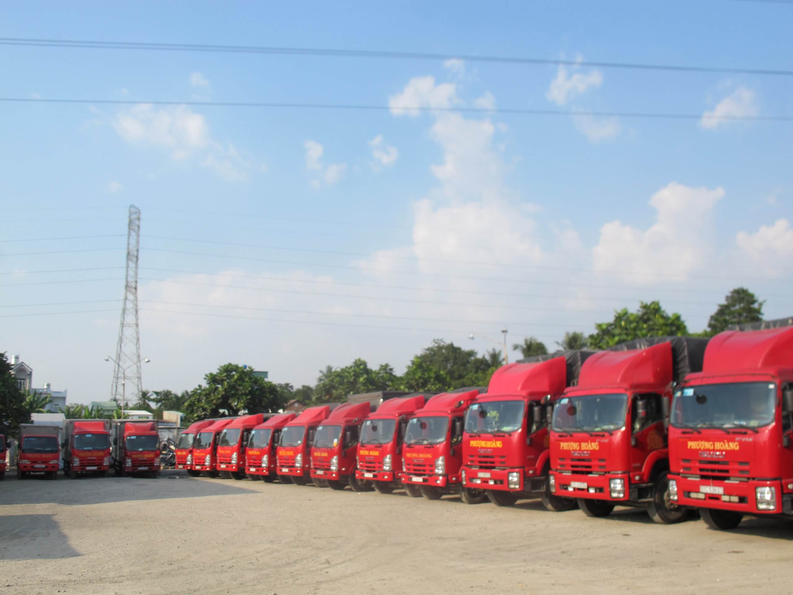 Bãi xe Phượng Hoàng vận chuyển hàng đi Vĩnh Long